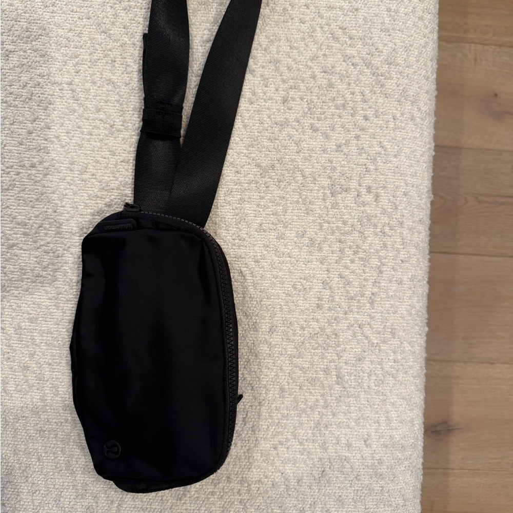 Everywhere Belt Bag 1L lulu lemon black